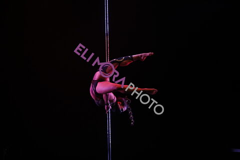 19_TAMARA_MEIJOMIL_GARCIA_KIR_POLE_STUDIO