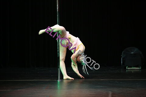 23_MAIDER_IRIARTE_TOVAR_STUDIO_KIR_POLE