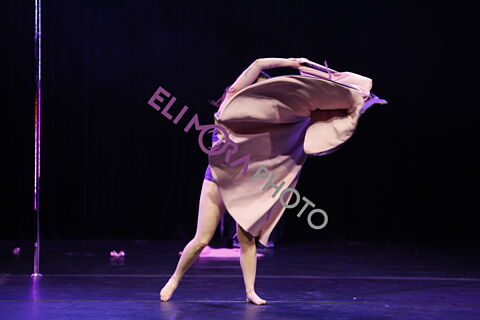 06_NEREA_GOMEZ_GOMEZ_PUCELA_POLE_STUDIO