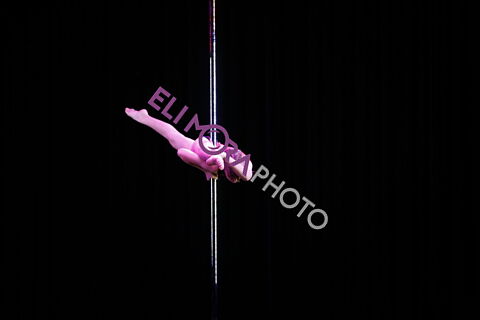 02_LAIA_CAMPOS_CLANDESTINO_POLE_DANCE