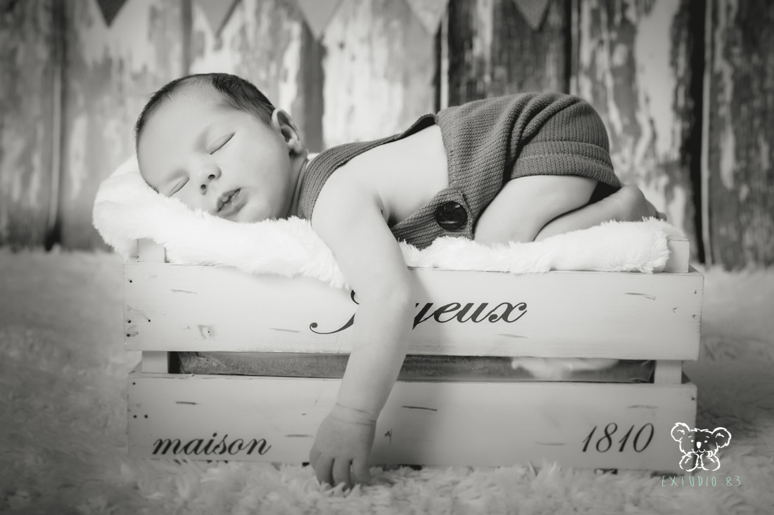 REPORTAJE_RECIEN NACIDO_NEWBORN_CACERES_EXTUDIO 83 010