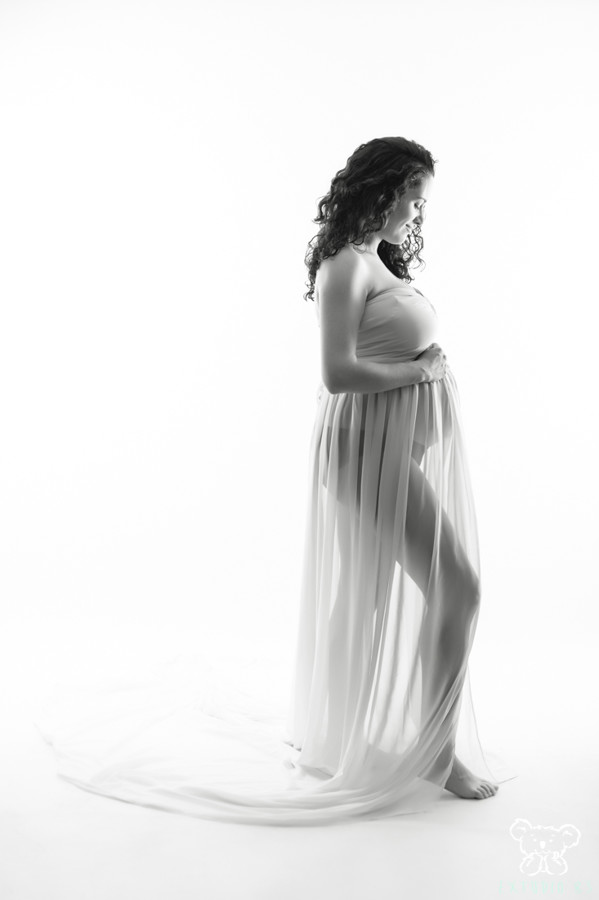 FOTOGRAFÍA DE EMBARAZO EN ESTUDIO - PLASENCIA - EXTUDIO 83 006