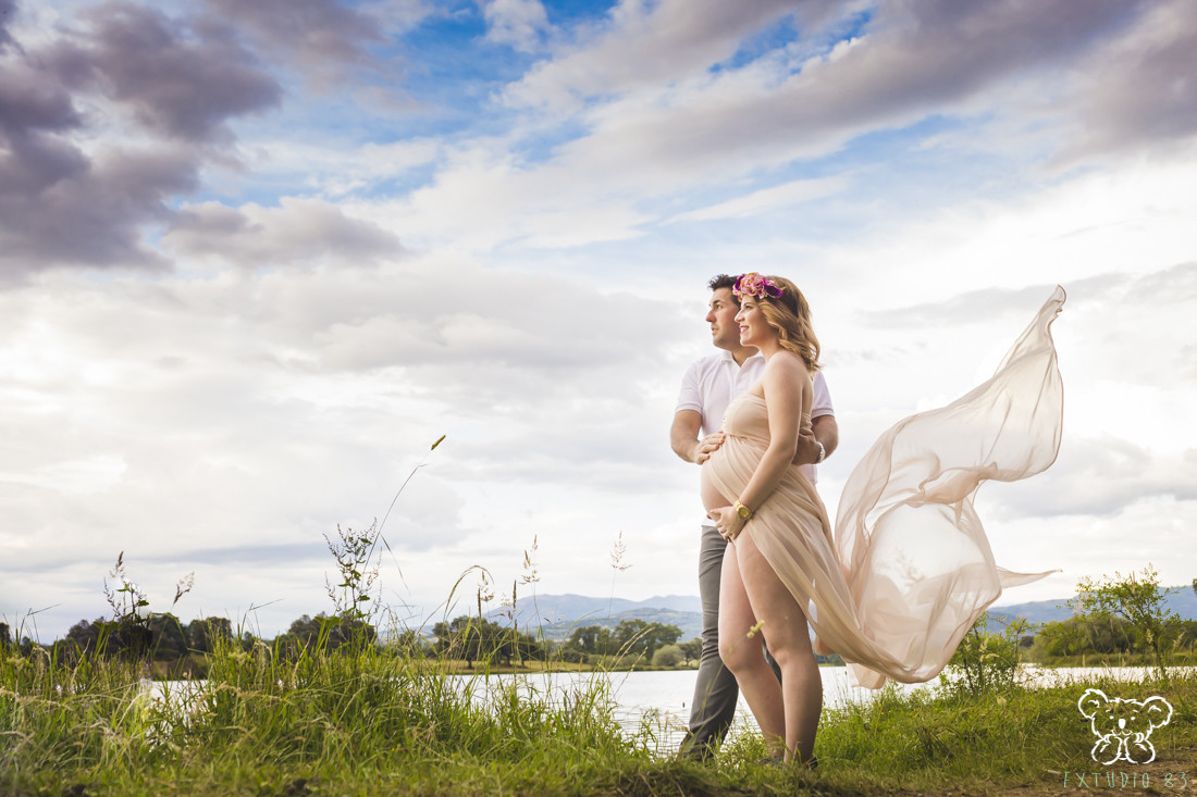 SESIÓN MATERNIDAD EN EXTERIORES EN PLASENCIA Y SIERRA DE GATA  - EXTUDIO 83 010