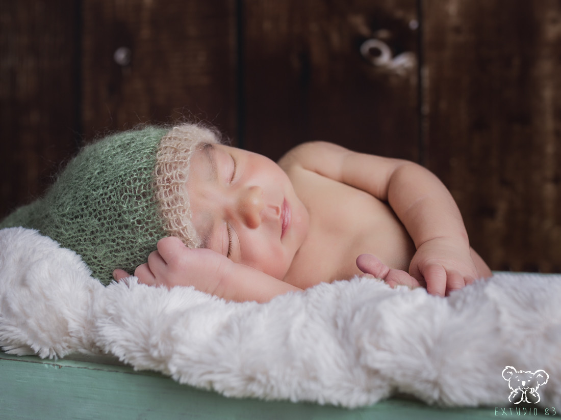 SESIÓN RECIÉN NACIDO EN PLASENCIA - EXTUDIO 83 005