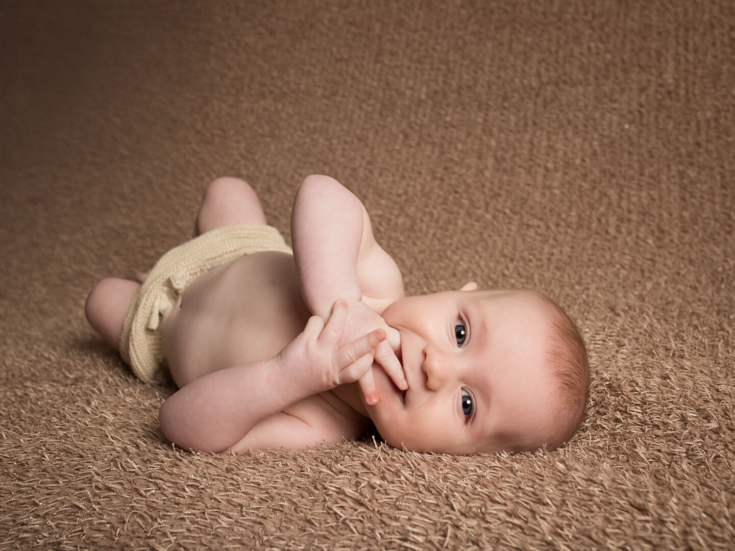 EXTUDIO 83 - sesion-bebe-nino-3-meses-estudio-plasencia-1-ts20260724094608911472.jpg