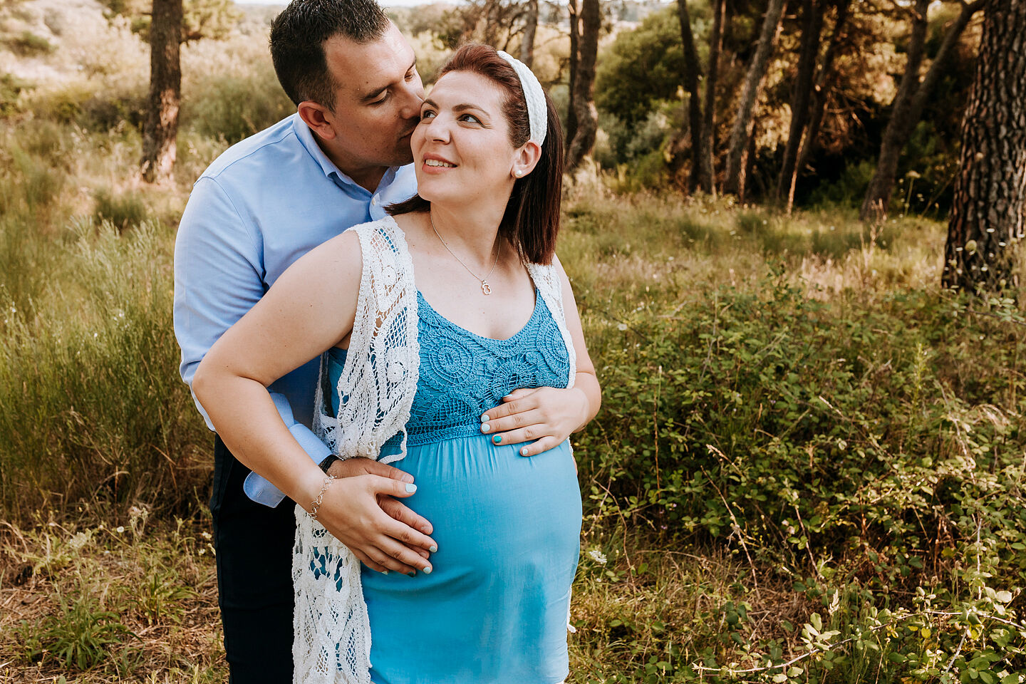 Sesiones de embarazo con hermanos en Plasencia (Cáceres) -6