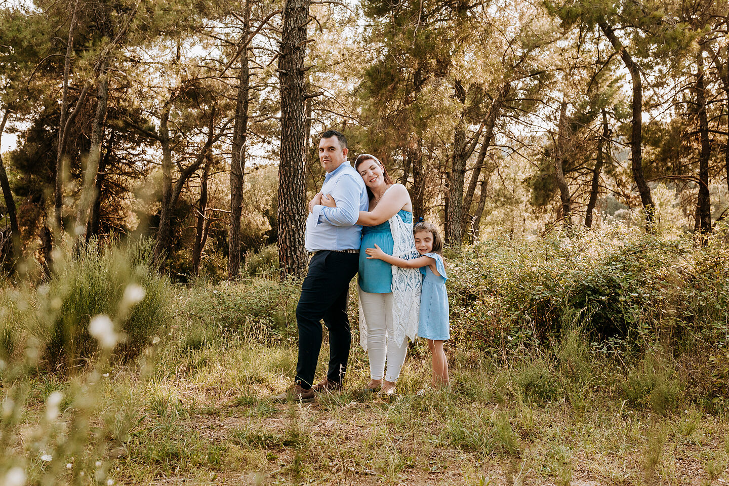 Sesiones de embarazo con hermanos en Plasencia (Cáceres) -9