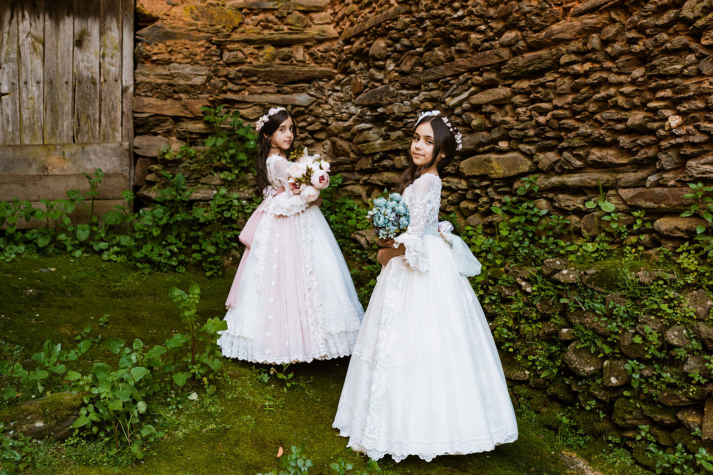 Sesión de fotos de comunión de hermanas en Caceres - Extudio 83 infantil-6