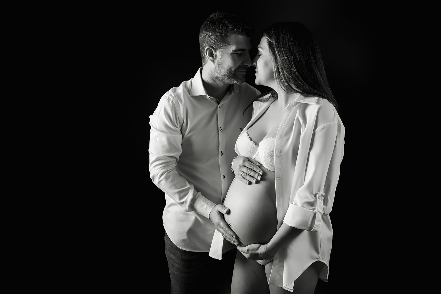 Reportaje fotografico de embarazo en extudio 83-26