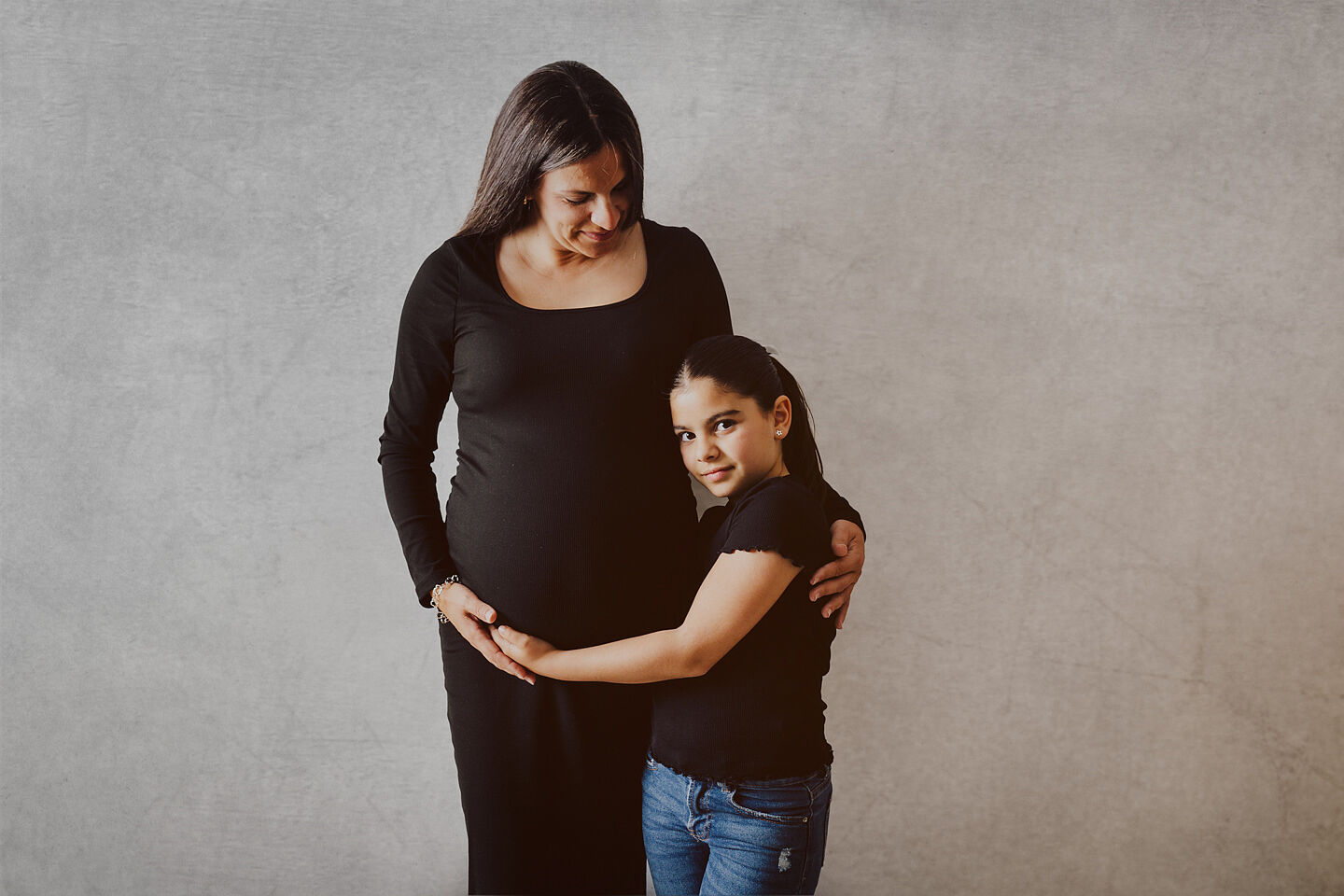 Reportaje fotografico de embarazo en extudio 83-9