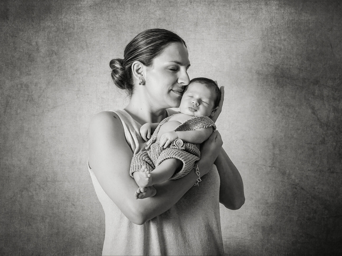 Sesion-newborn-estudio-Plasencia-24