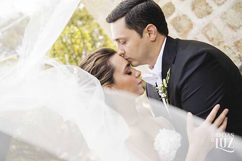 ANNIA Y RICHARD