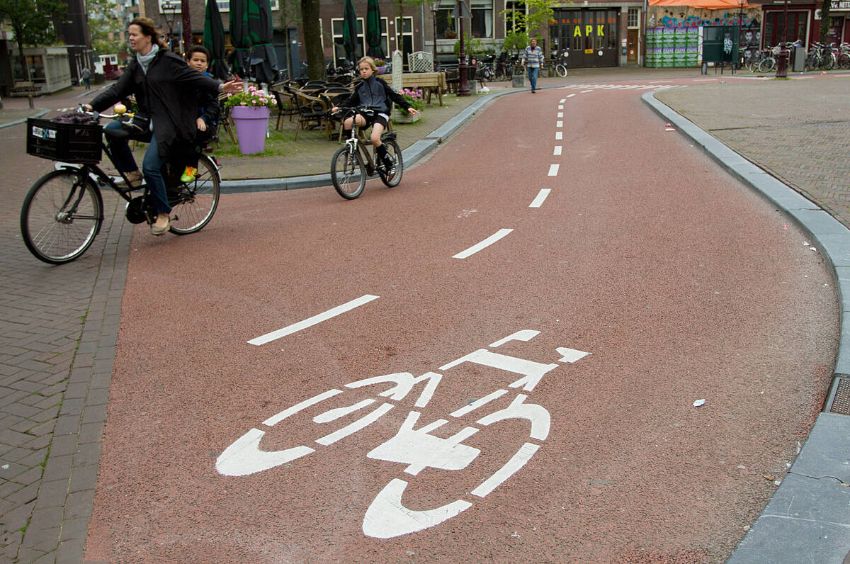Bicicleta-en-Amsterdam_4360