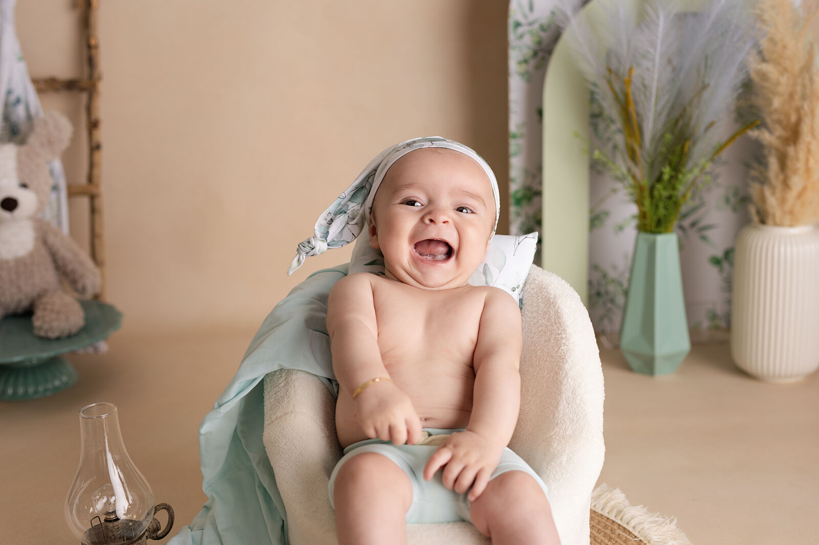 Fotoclicks. Fotógrafo infantil en Sanxenxo, Pontevedra. - hugo-3m-4-ts20250807081910398895.jpg