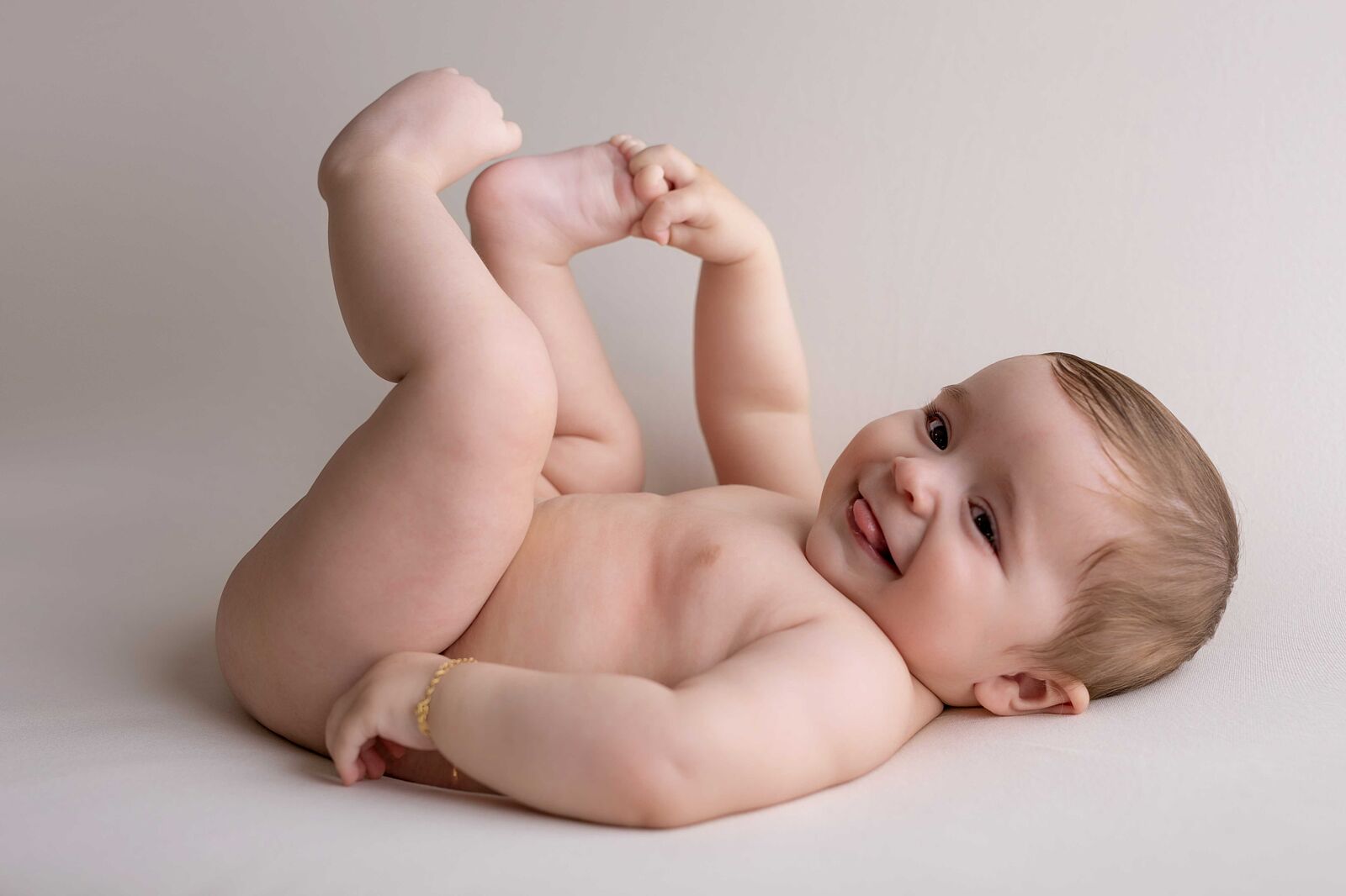 Fotoclicks. Fotógrafo infantil en Sanxenxo, Pontevedra. - hugo-6m-web-9-ts20250807082048716292.jpg