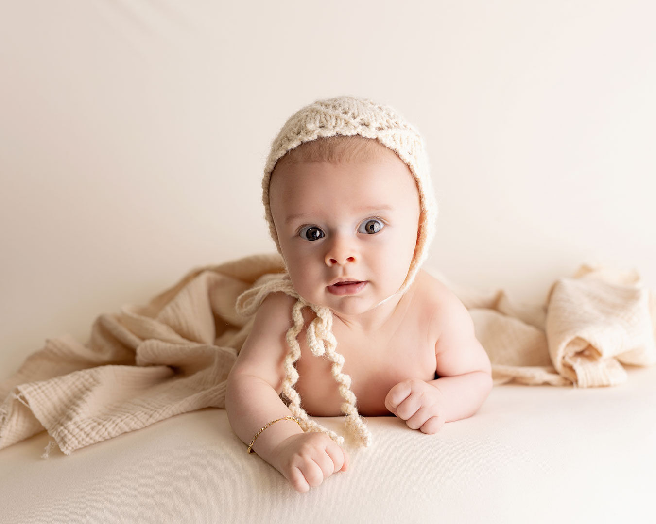 Fotoclicks. Fotógrafo infantil en Sanxenxo, Pontevedra. - prebautizo-martin-15w-ts20250812102331297404.jpg