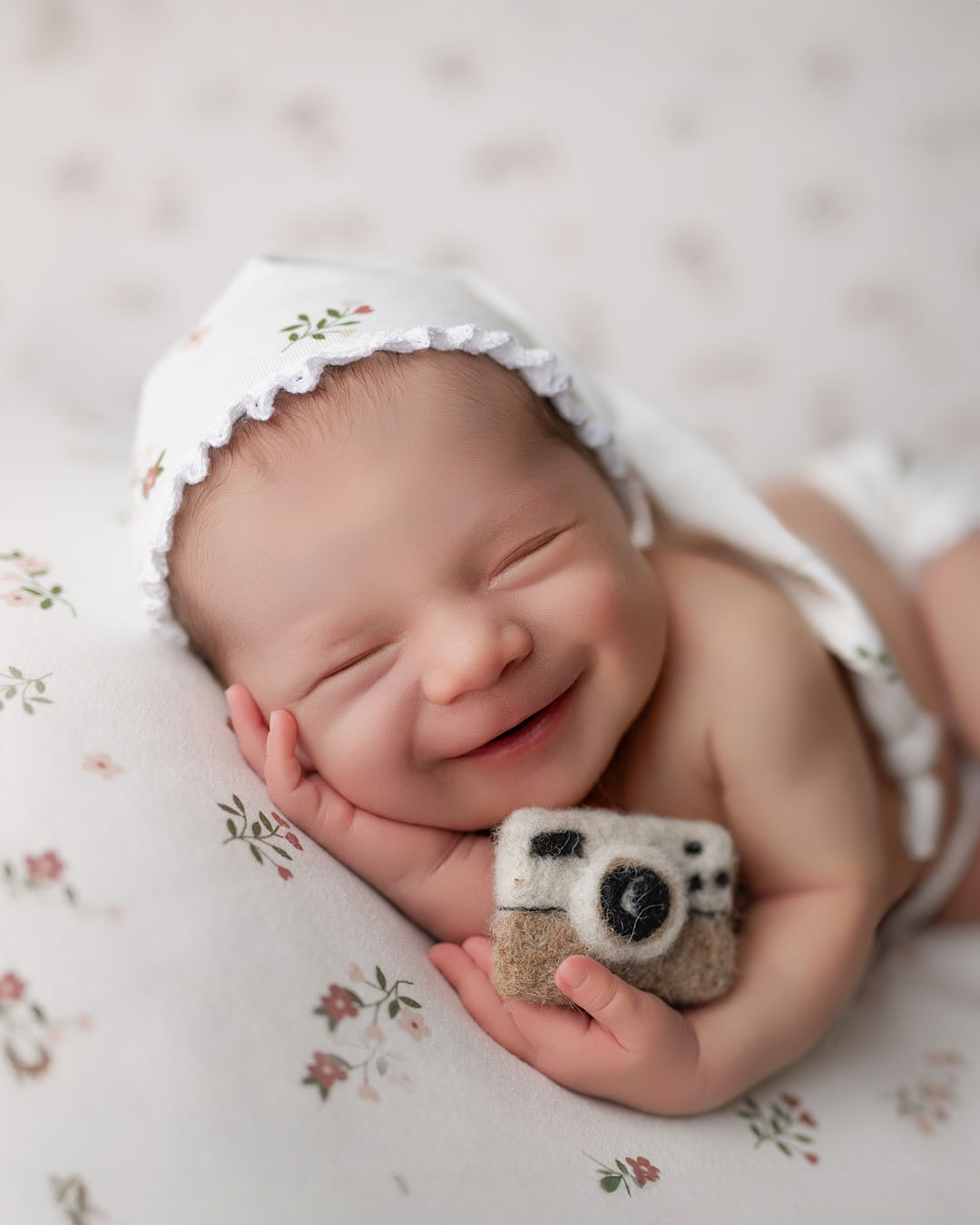 Fotoclicks. Fotógrafo infantil en Sanxenxo, Pontevedra. - marina-newborn-3w-ts20250812105221208839.jpg