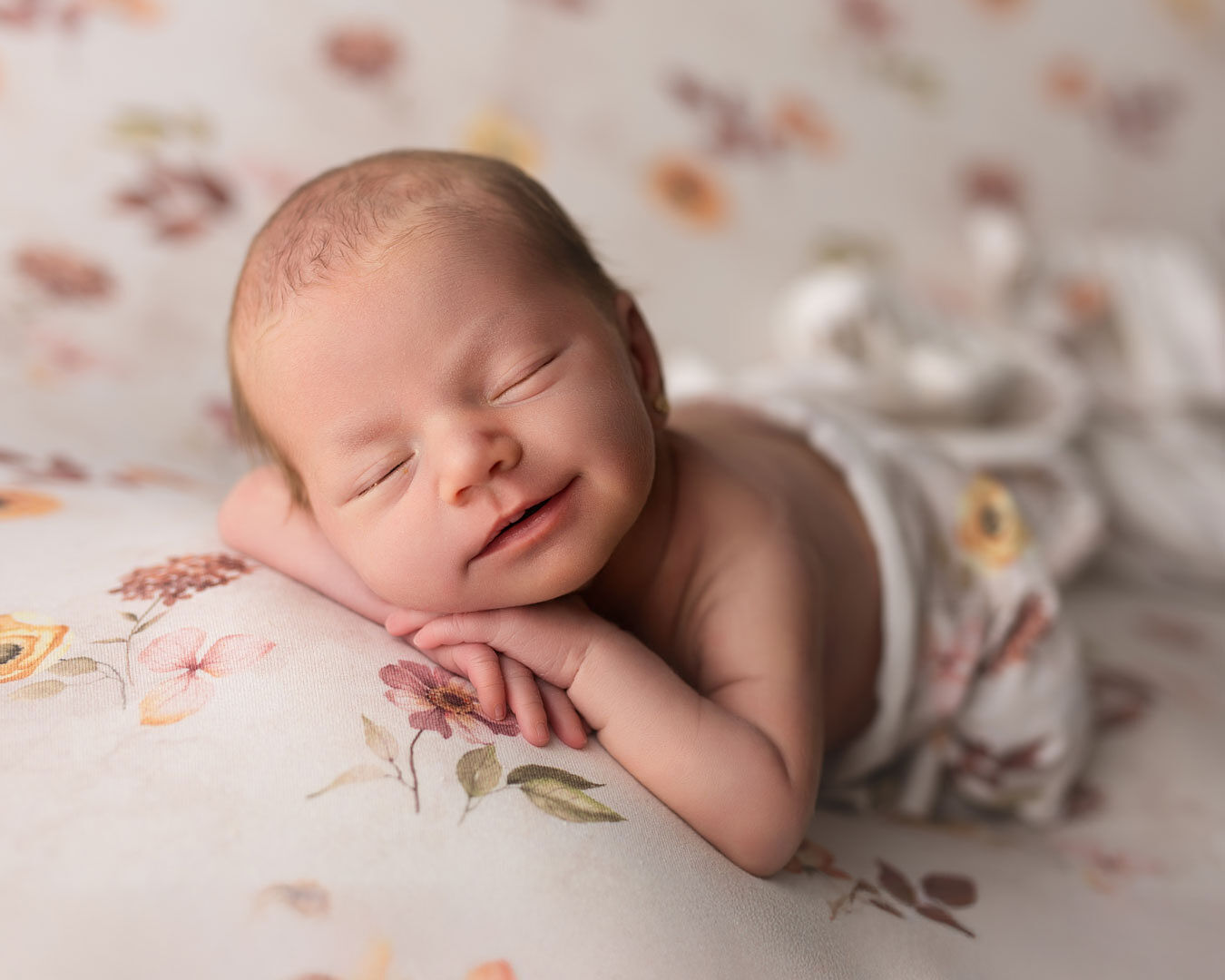 Fotoclicks. Fotógrafo infantil en Sanxenxo, Pontevedra. - mia-12w-ts20250812105243140804.jpg