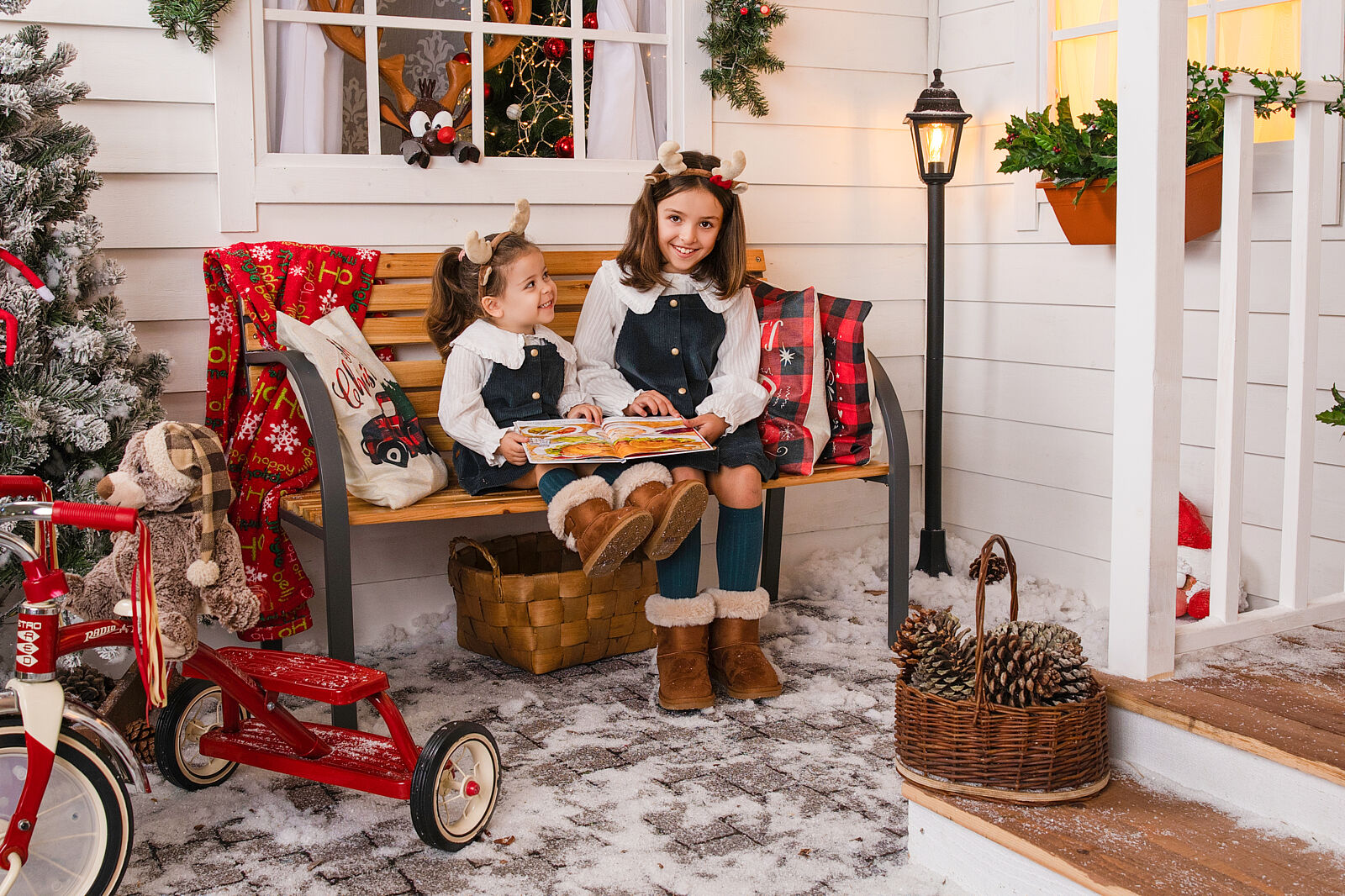 Fotoclicks. Fotógrafo infantil en Sanxenxo, Pontevedra. - navidad-2023-zaira-y-naomi-5-ts20250910152603833967.jpg