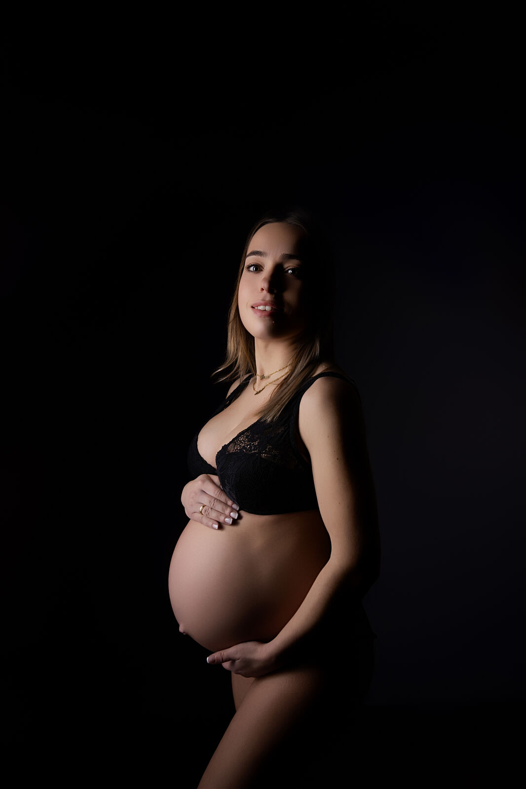 Fotoclicks. Fotógrafo infantil en Sanxenxo, Pontevedra. - 2o-embarazo-alicia-10-ts20250918150521411313.jpg