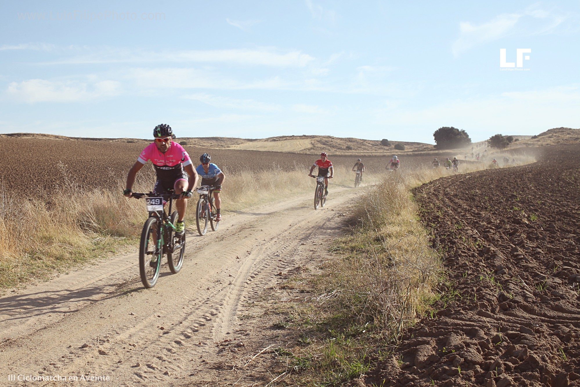  III Ayuntamiento Avila, carrera bicis vuelta ciclista 