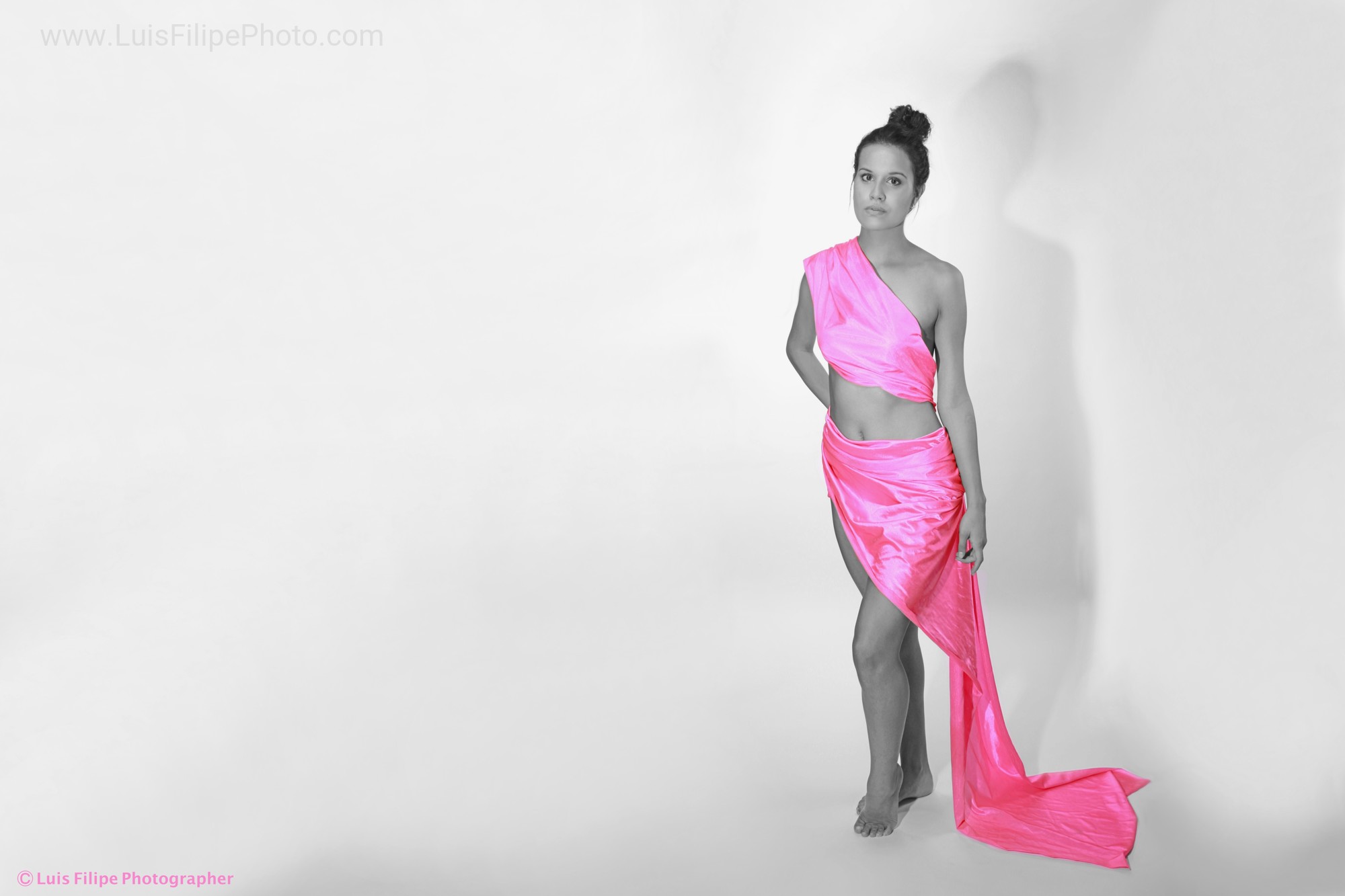 Cristina Lucha contra el cancer un Color proyecto lazo rosa Luis Filipe foto