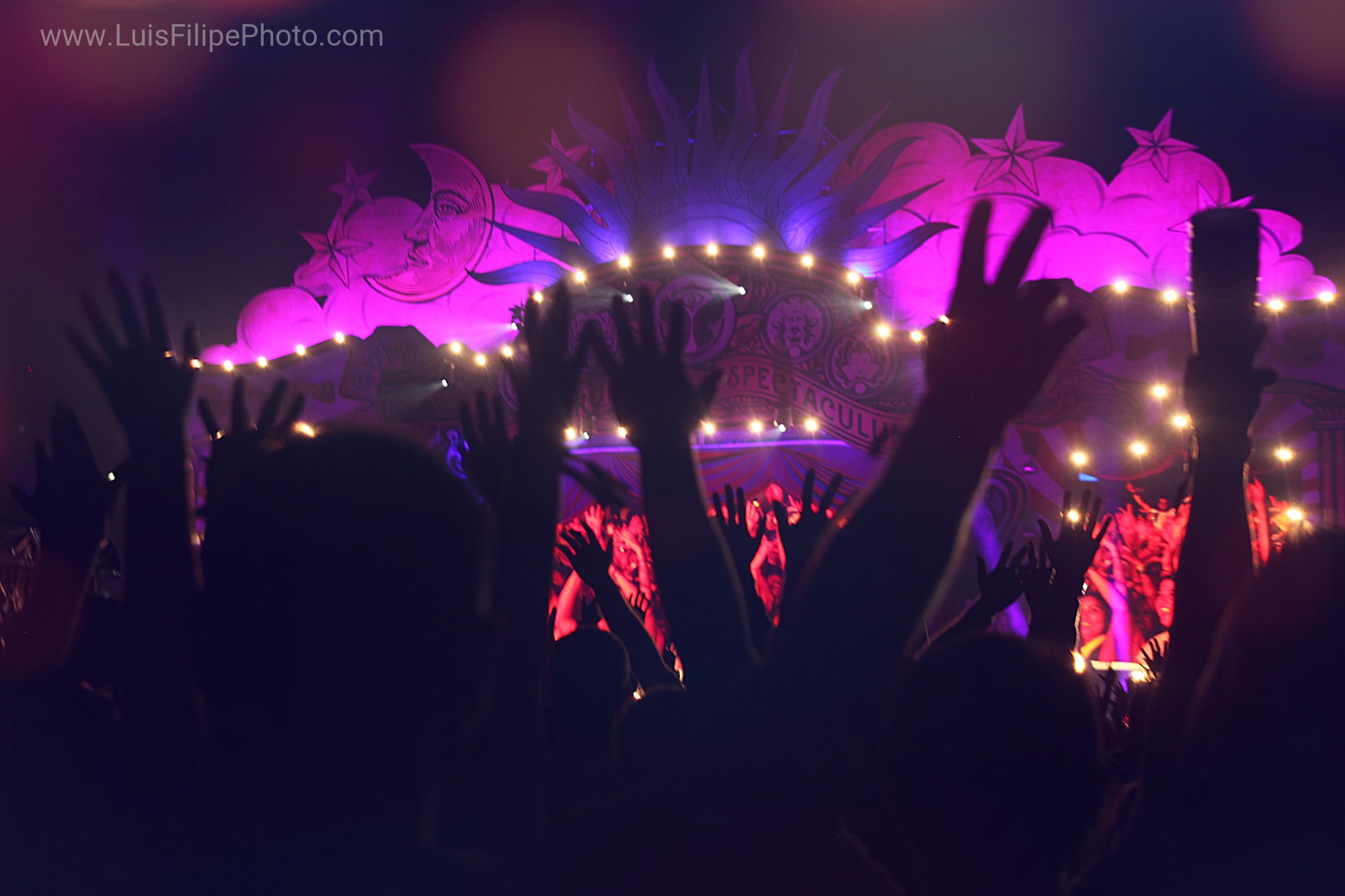 TOMORROLAND BARCELONA PHOTO EVENT LUIS FILIPE 