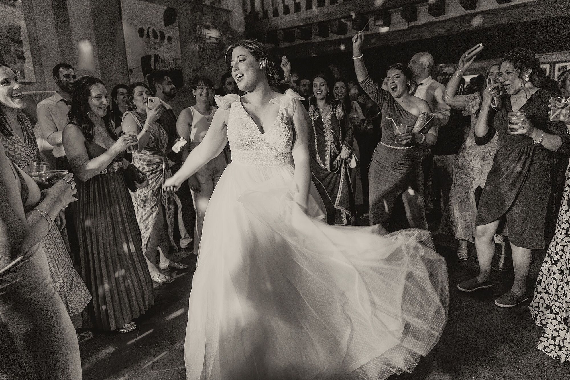 invitados-bailando-boda-segovia