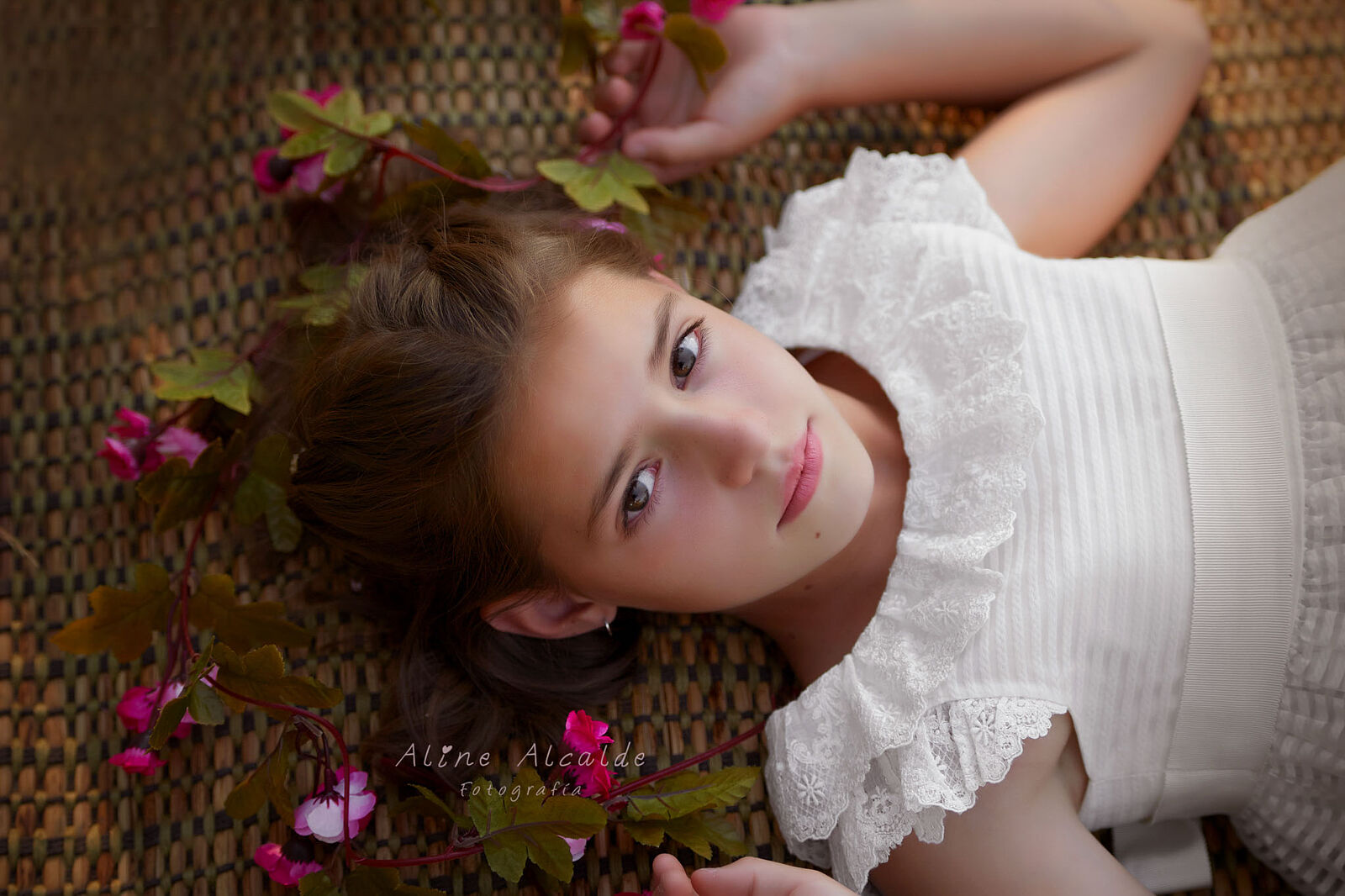 Aline Alcalde fotografía - foto-grafo-de-comunion-en-exterior-fotografi-a-arti-stica-de-comunio-n-madrid-collado-villalba-16-ts20260306134432176090.jpg