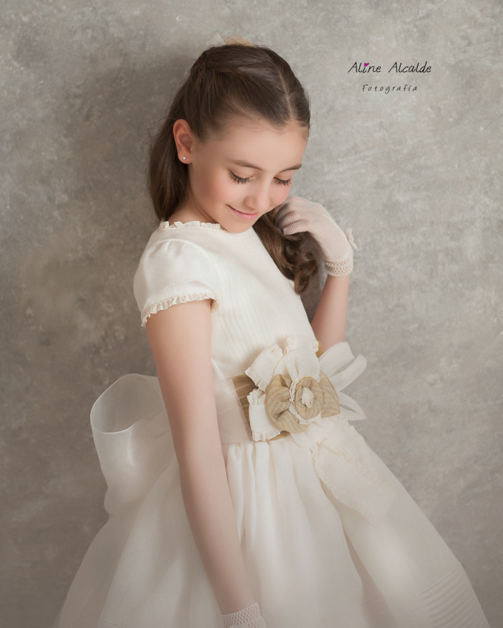 Fotografía artística de Primera Comunión Aline ALcalde Fotografía