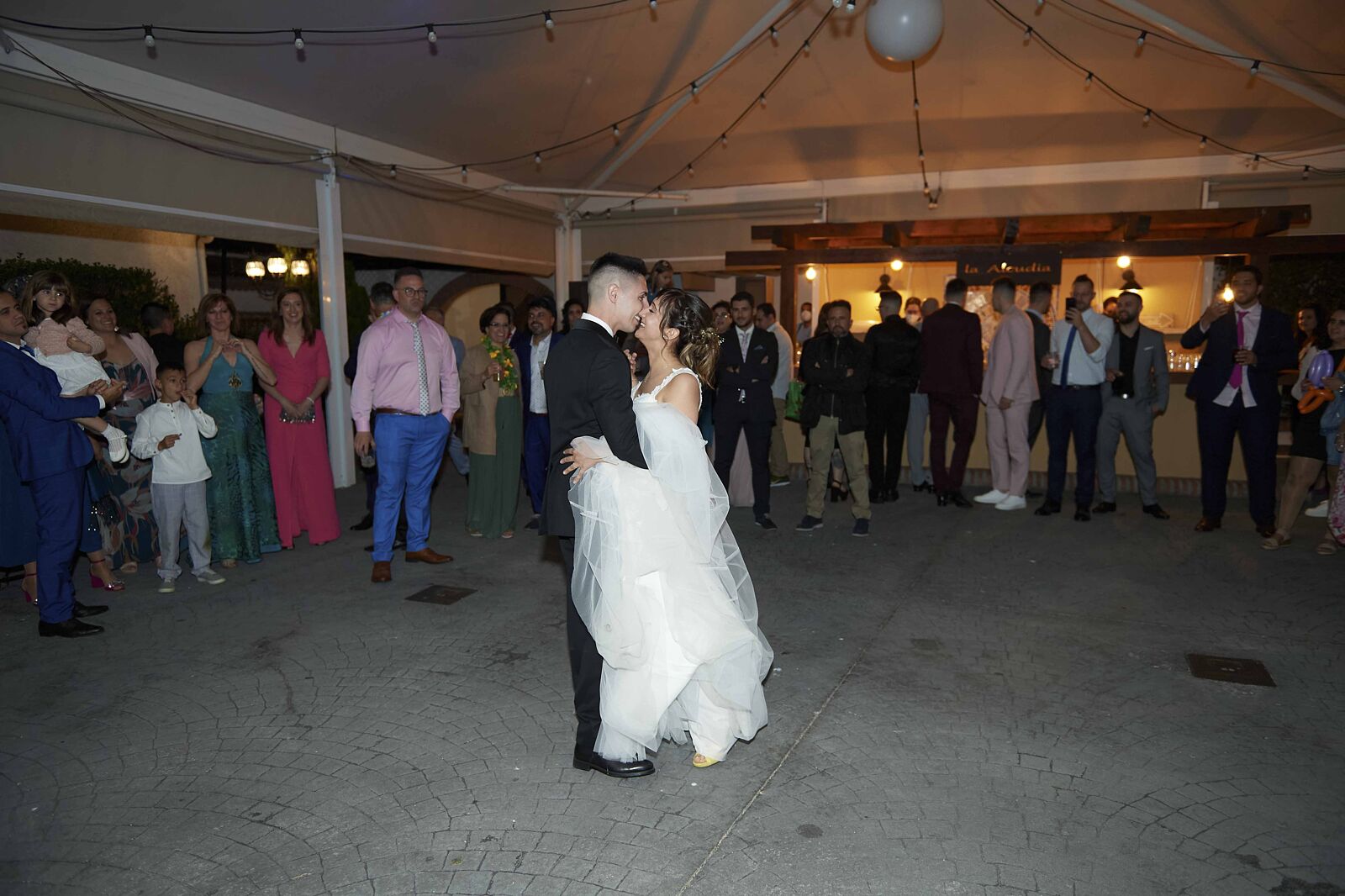 Aline Alcalde fotografía - fotografo-boda-civil-la-alcudia-168-ts20260408113732175206.jpg