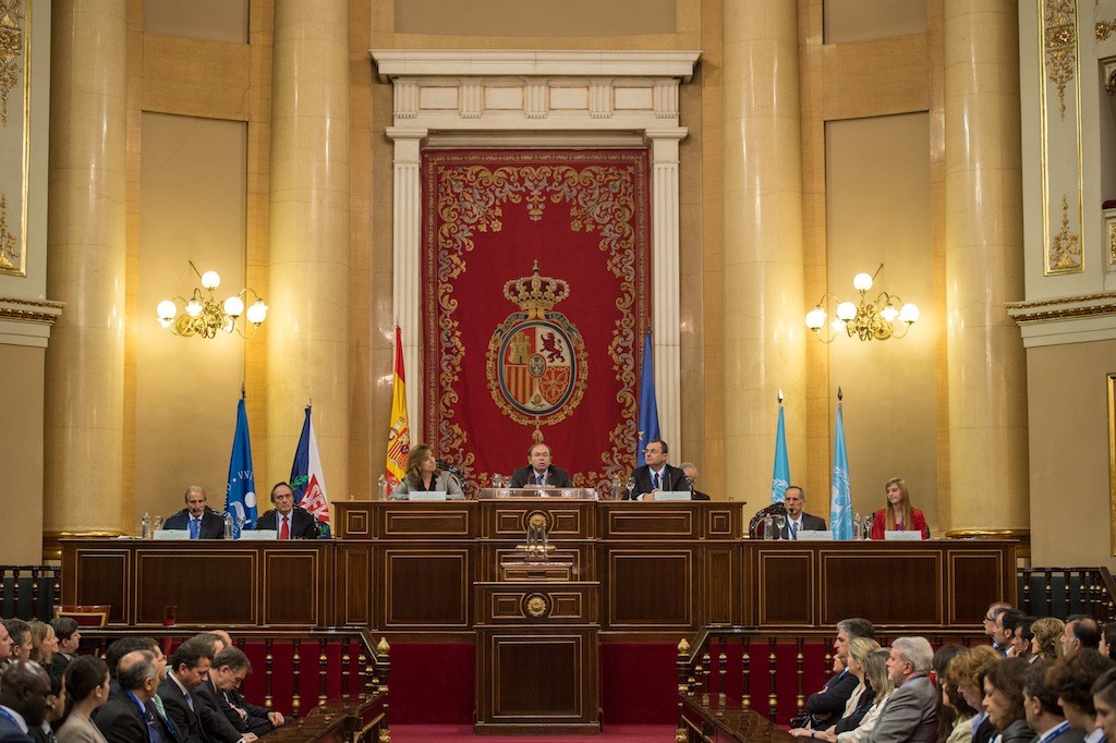 9553_ 245 GARRIDO F Y V