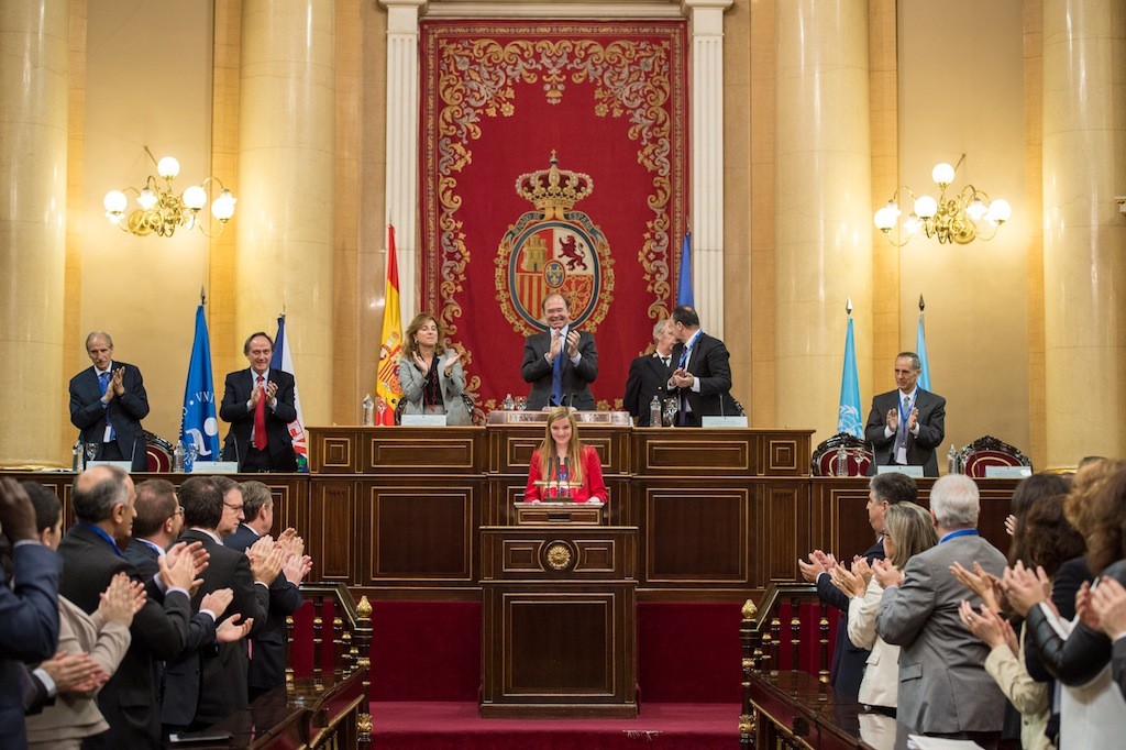 9553_ 379 GARRIDO F Y V