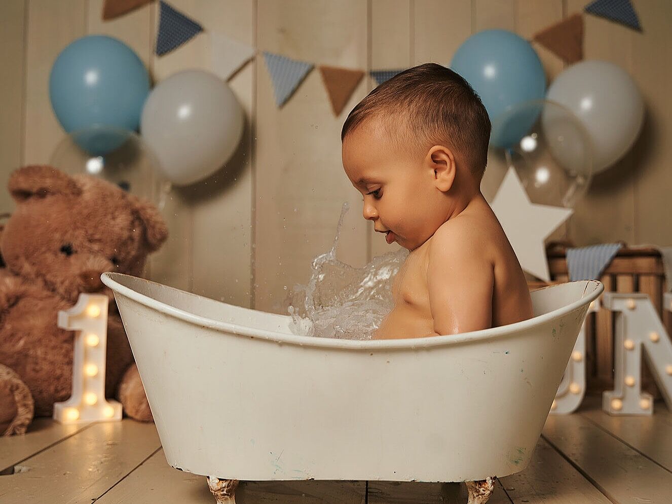 I Morales Photografias - smash-cake-luca-38_websize-ts20250717135302821427.jpg