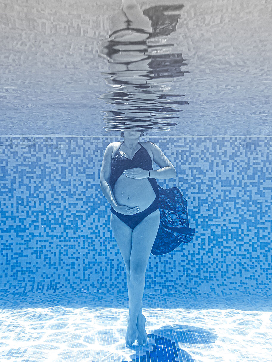 Fotografía Infantil y de Comuniones | Torres AND Torres Fotografía - shaila-piscina-11-ts20250711172405162675.jpg
