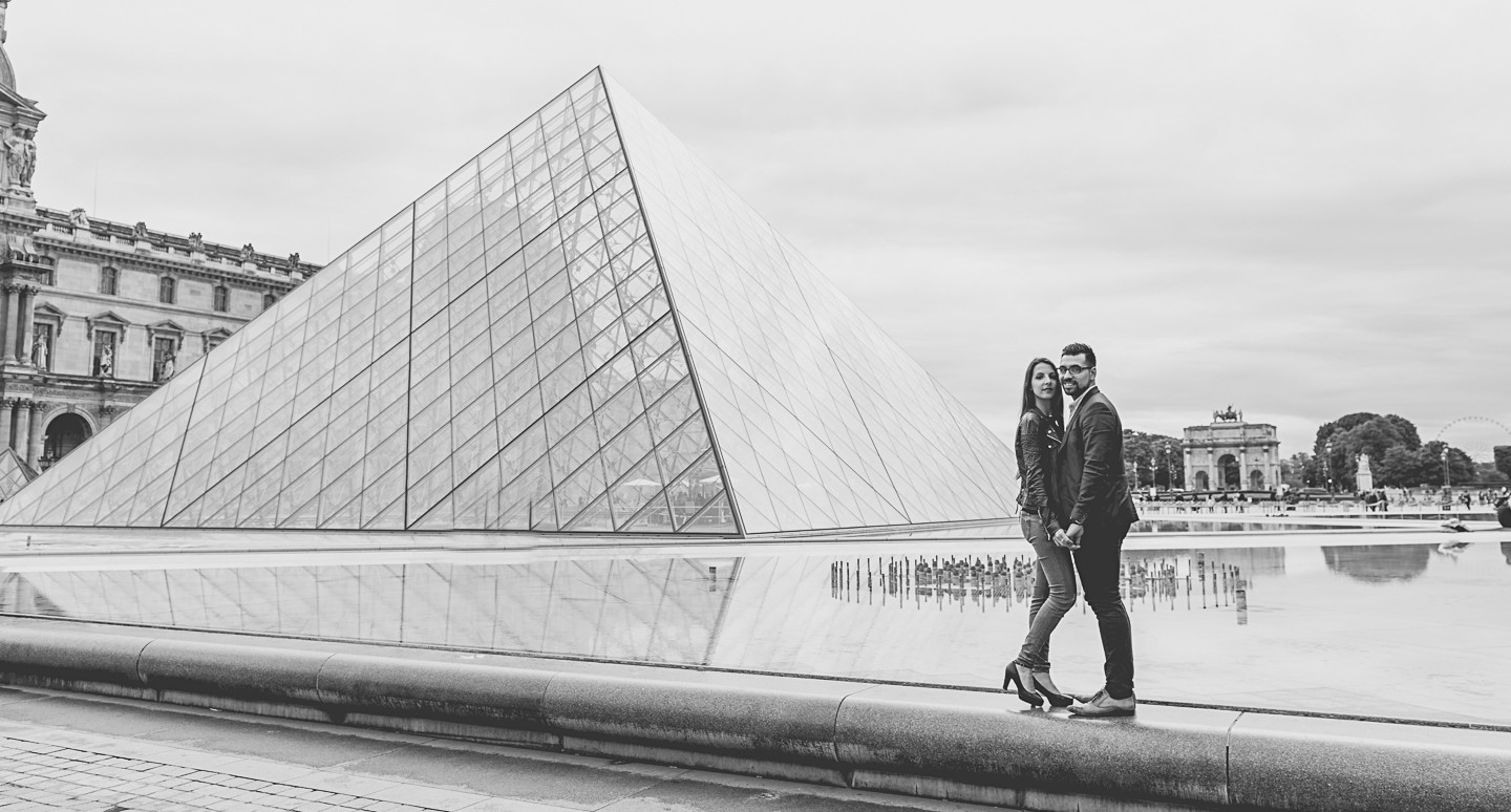 Pyramide du Louvre - Paris