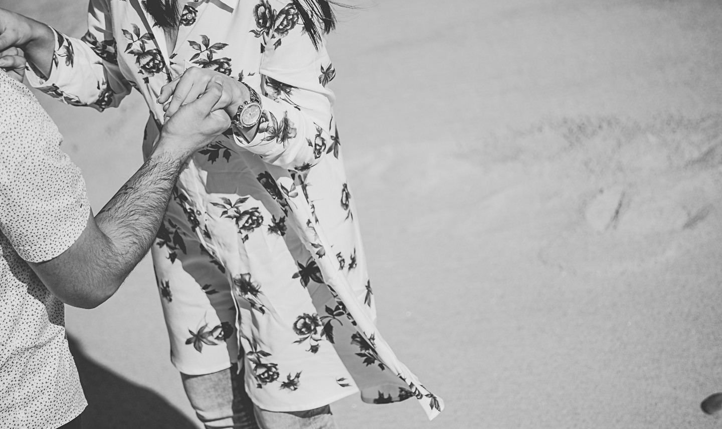 Pormenor do casal a dançar