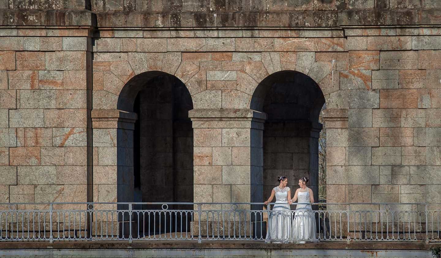 Carla e Joana, após casamento