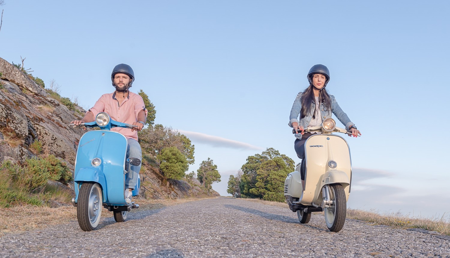 Soraia e Ricardo a andar de moto