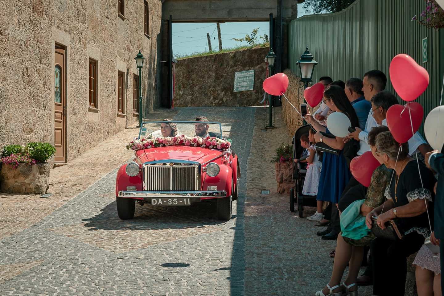 Noivos a chegar a quinta