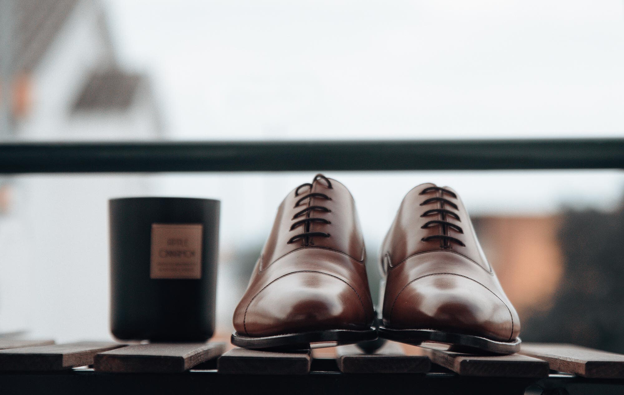 Pormenor dos sapatos do Noivo