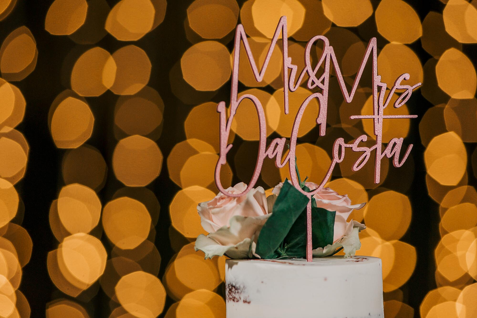 Pormenor do bolo de casamento