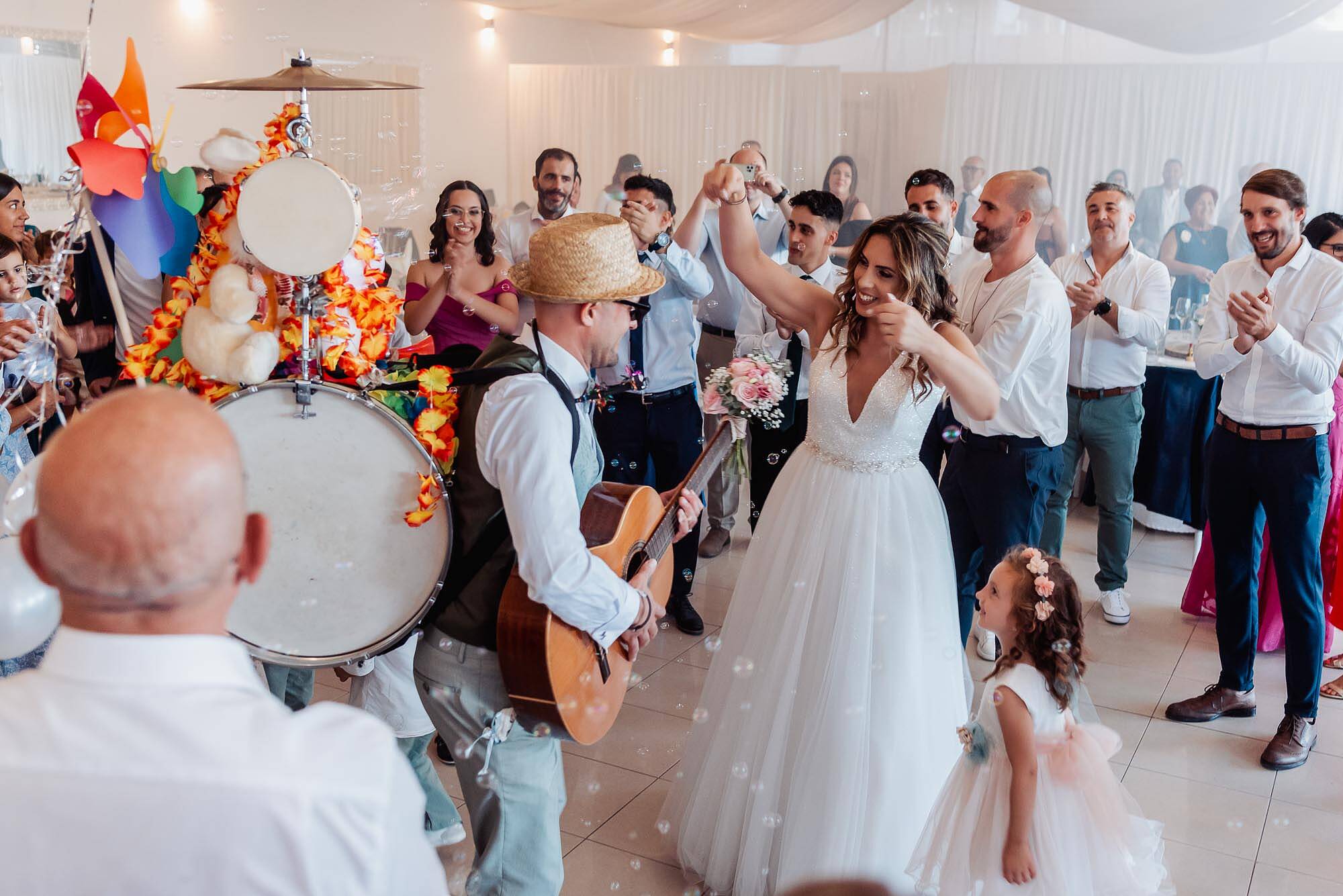 festa de casamento na encosta do crasto