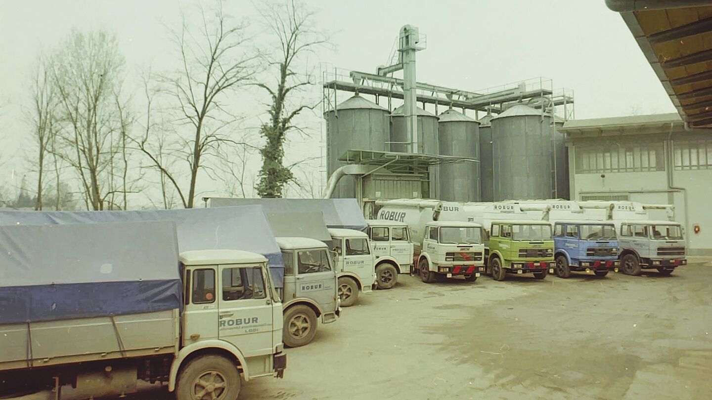 Lodi - Mangimificio Robur