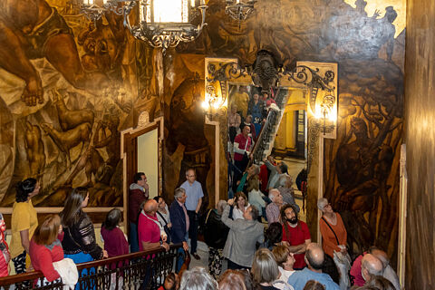 2024-05-11 VISITA MURAL DE RAMON CATALAN - LA NIT DE L ART