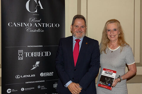 2025-10-14 PRESENTACION LIBRO LOS PASOS PERDIDOS