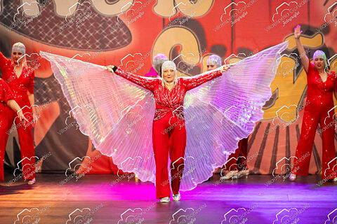 Gala 9 / 16:30h / Acro libre y Showdance