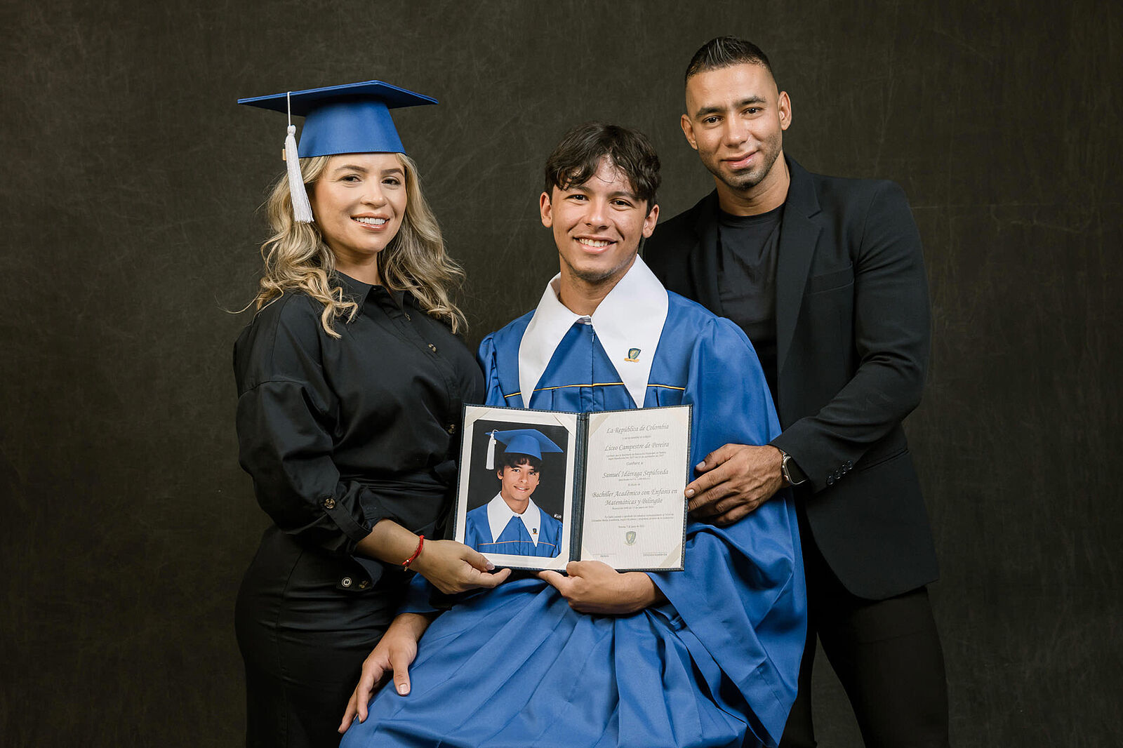 alexpiedrahita - anuario-prom-senior-alex-piedrahita-fotografia20-ts20251024223904831177.jpg