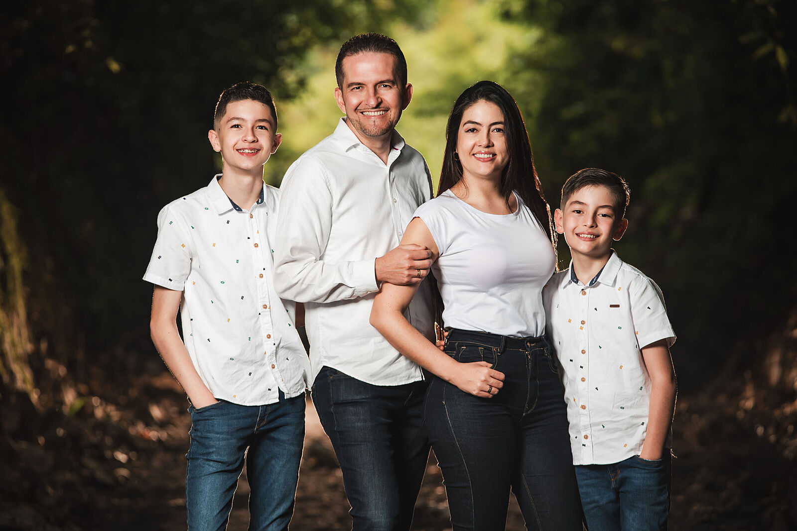 alexpiedrahita - foto-familia-salento-alex-piedrahita-ts20250903232610142017.jpg
