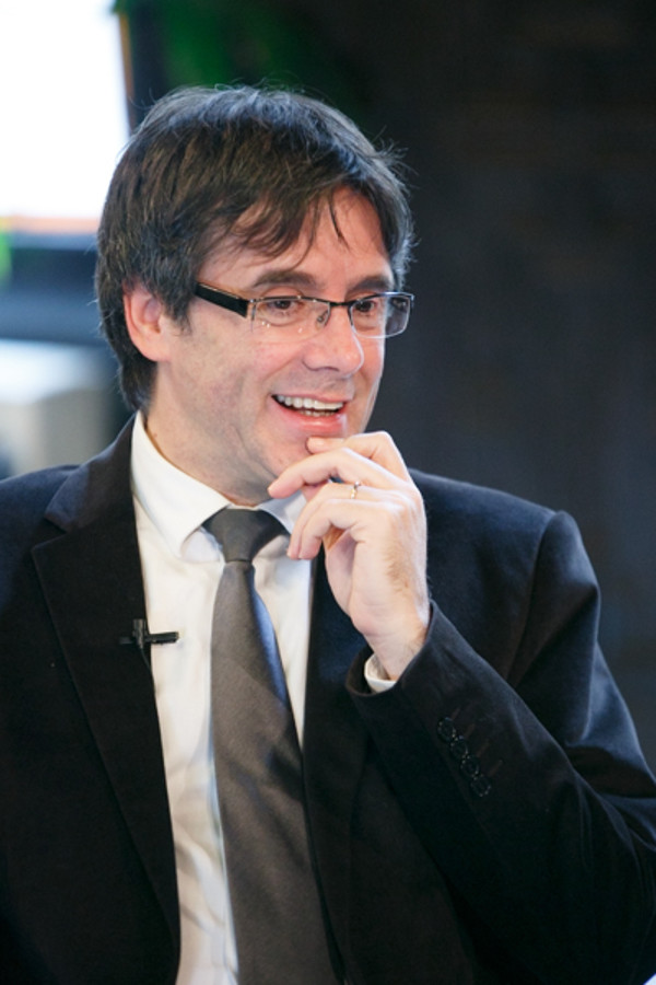 AL15-7062puigdemont